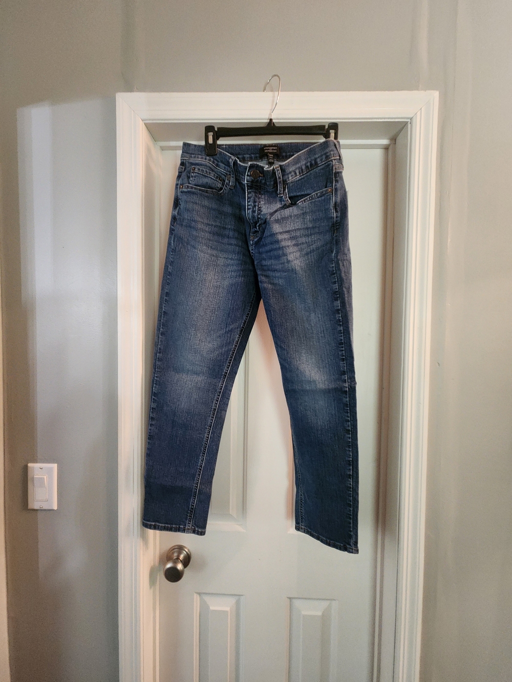 Banana Republic Women's Medium Blue Straight-Leg Jeans